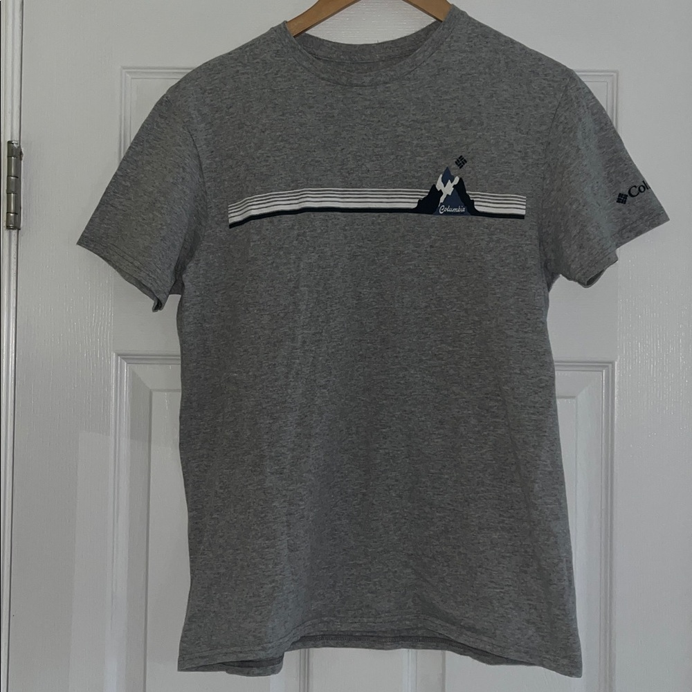 Columbia Men’s Medium Gray Short Sleeve Tshirt